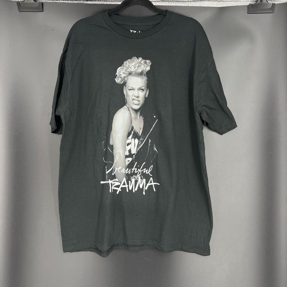 NEW PINK 2018 Black World Tour Concert T-Shirt Beautiful Trauma